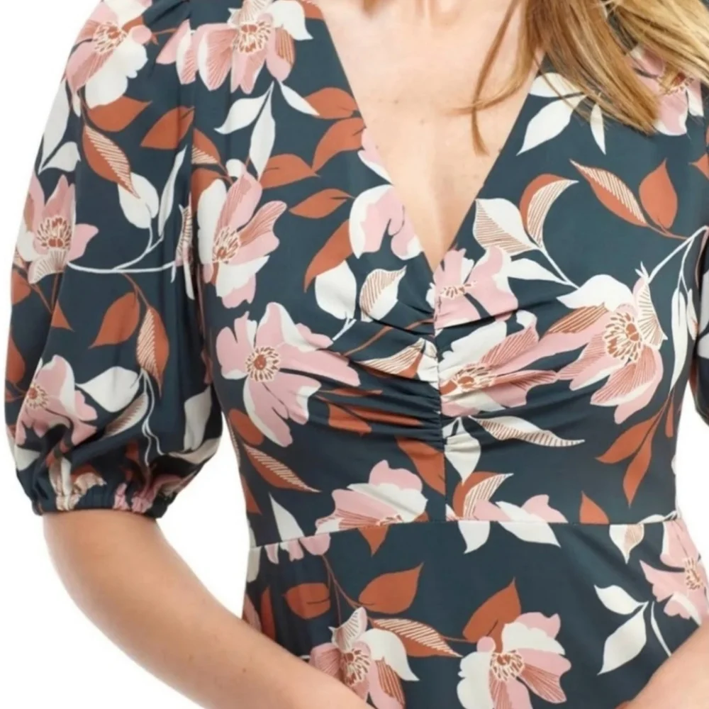Gal Meets Glam Tegan Floral Tiered‎ Midi Dress Size 4